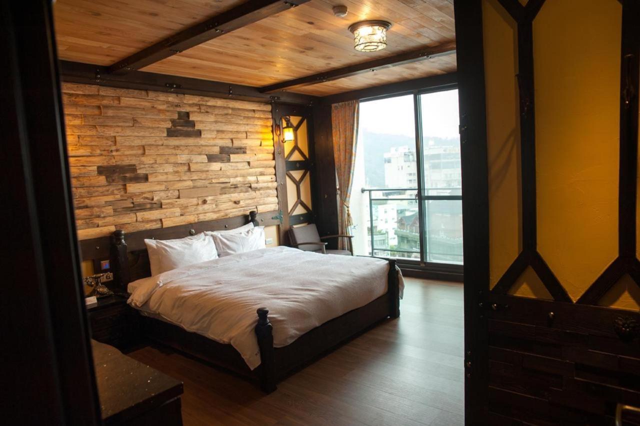 Yong Guan Bed & Breakfast Yuchi Exterior photo